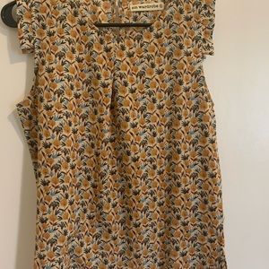 SM wardrobe sleeveless blouse